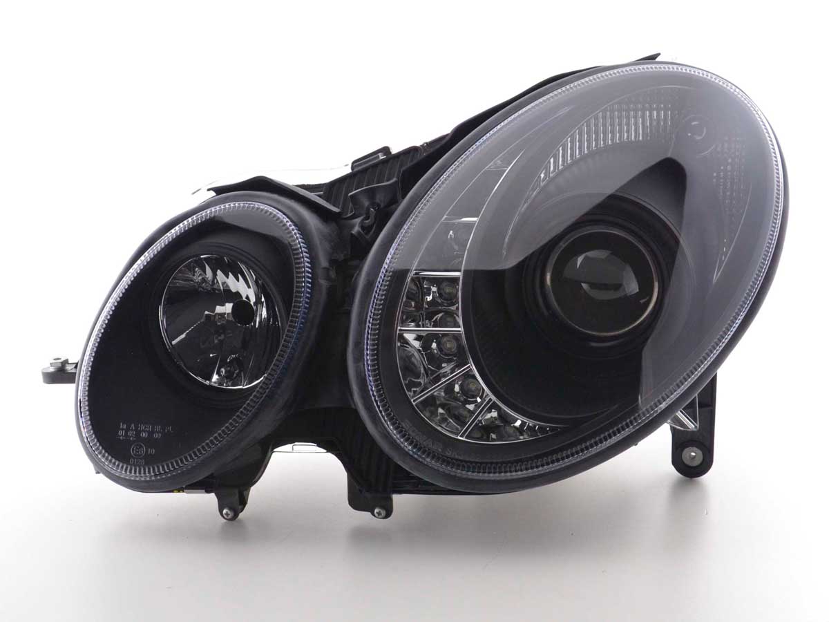 Scheinwerfer Set Daylight LED TFL-Optik Mercedes E-Klasse 211 02-06 schwarz Scheinwerfer Set Daylight LED TFL-Optik Mercedes E-Klasse 211 02-06 schwarz